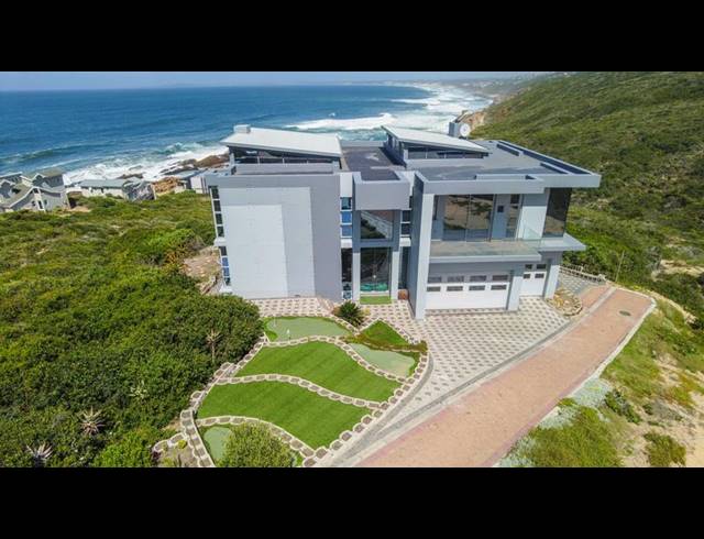 4 BEDROOM HOUSE FOR SALE IN PINNACLE POINT GOLF ESTATE